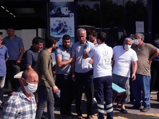 Adapazarı'nda simitçinin ölümü! Silahını temizlerken kendini vurdu - Resim: 0