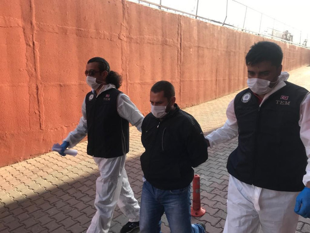 Kayseri'de dikkat çeken terör operasyonu 4 DAEŞ'li 2 PKK'lı paketlendi - Resim: 1