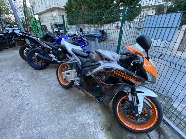 İstanbul'da lüks motosiklet hırsızı yakalandı - Resim: 0