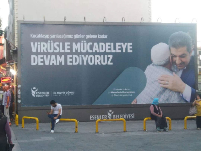 Esenler Belediyesi'nden olay koronavirüs afişi! Tüm önlemleri yerle bir eden bilbord - Resim: 0