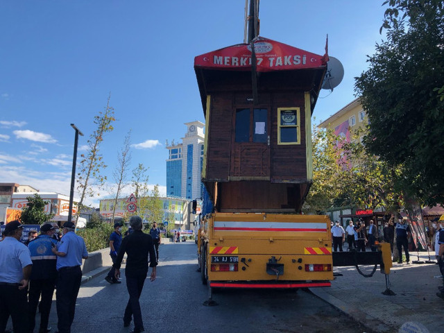 Esenyurt'ta taksici cinayetini araştıran polis durak çetesini ortaya çıkardı - Resim: 0