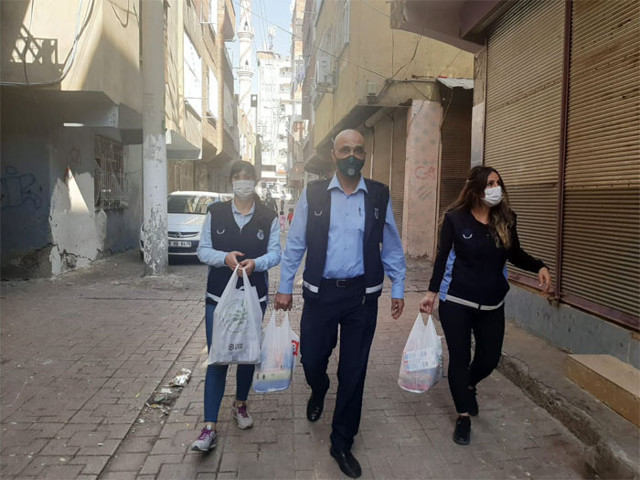 'Çocuklarım yatağa aç giriyor' diyen annenin sesini Başkan Hüseyin Beyoğlu duydu - Resim: 0