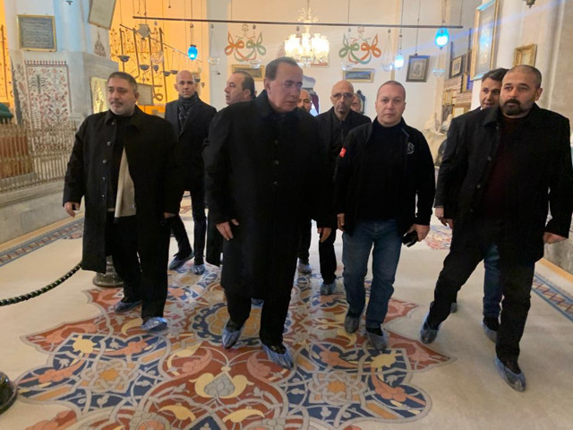 Alaattin Çakıcı'ya Ahmet Davutoğlu'na hakaret davasında beraat! Türbe ziyareti dikkati çekti - Resim: 1