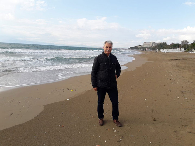 Antalya'da bankamatikte işlem yaparken öldü ailesi gözyaşlarına boğuldu - Resim: 0