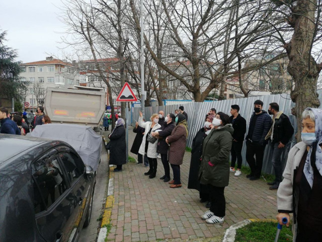 İstanbul Bahçelievler'de 15 katlı binada patlama meydana geldi - Resim: 2