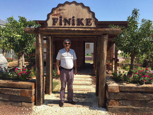 Antalya'da kızını taciz ettiği öne sürülen kişiyi ensesinden tüfekle vurup öldürdü - Resim: 0