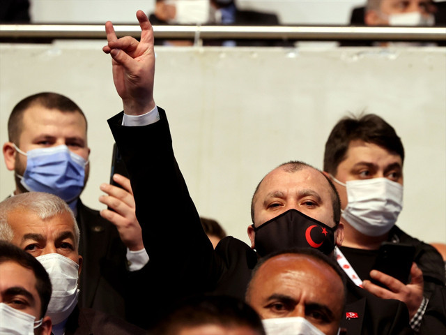 Devlet Bahçeli 10. kez MHP Genel Başkanı seçildi! 'HDP açılmamak üzere kapanmalı' deyip CHP ve İYİ Parti'yi topa tuttu - Resim: 6