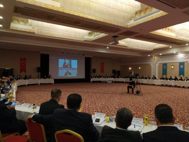 Sağlık Bakanı Koca'dan sağlık çalışanlarına ek ücret müjdesi! Hakkaniyet eksikliğinin farkındayız - Resim: 2