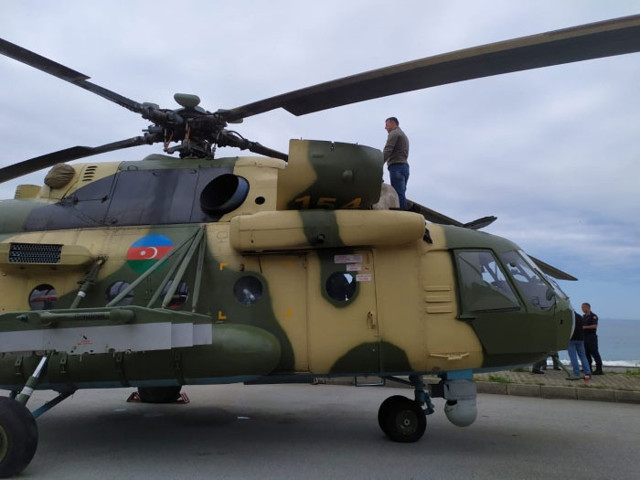 Azerbaycan'a ait askeri helikopter Giresun'a zorunlu iniş yaptı - Resim: 0