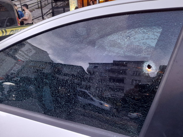 Eyüpsultan'da kafeye silahlı saldırı: 1 ölü 2 yaralı - Resim: 0