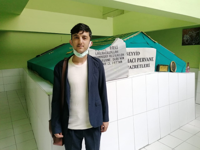 Silivri'de iş yeri görünümünde türbe ve mezarı görenler şaşırıyor - Resim: 1