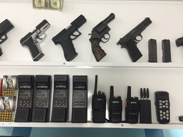 Adana'da suç örgütüne film gibi operasyon: 2 kişiyi günlerce kafeste esir etmişler - Resim: 5