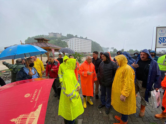 Rize ve Artvin'i sel vurdu Bakan Süleyman Soylu son durumu açıkladı - Resim: 3