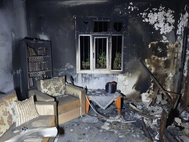 Düğün hazırlığı yapıyordu! Mersin'de genç kızın çeyizi çıkan yangında kül oldu - Resim: 0