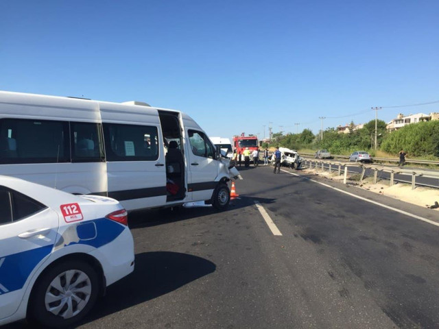 Tekirdağ'da feci kazada iki kişi öldü 4 kişi de yaralandı - Resim: 2