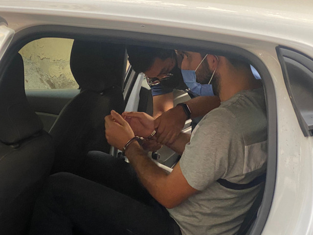 İstanbul genelinde siber dolandırıcılık operasyonu: 20 gözaltı - Resim: 0