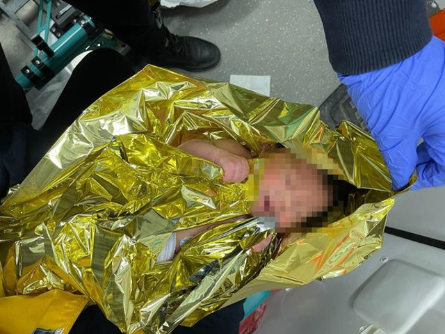 İstanbul'da Nisa Bebek'ten sonra yeni bebek olayı! Sokağa atıldı donmak üzereyken bulundu - Resim: 1