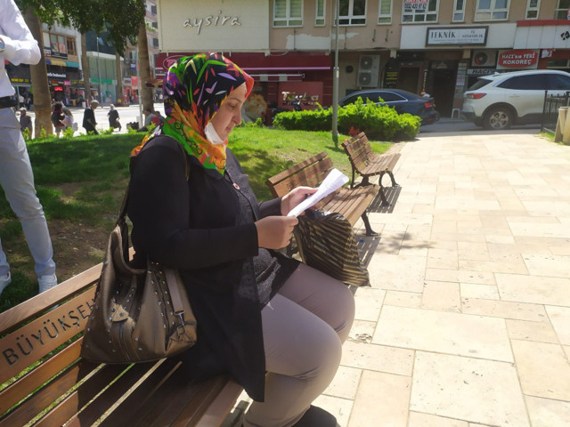 Alışveriş tutkusu hayatını karattı! Borcunu ödemek için çektiği kredi ile de alışveriş yaptı! 'Hepsi benim sandım' - Resim: 2