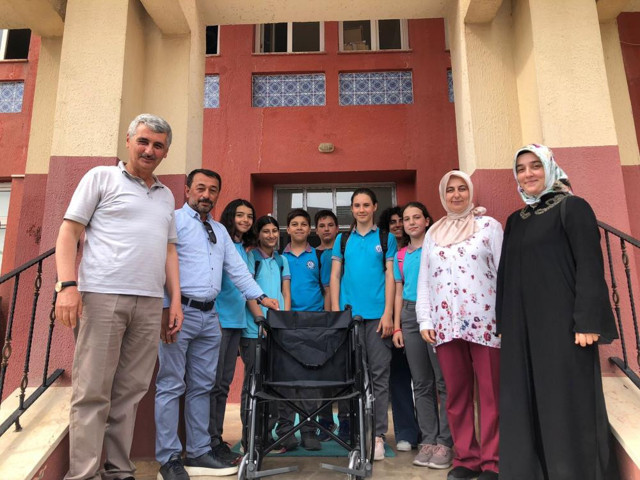 Helal olsun! Öğrencilerden Türkiye'ye örnek olacak davranış - Resim: 0