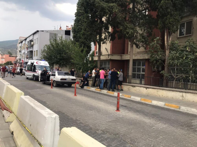 Aydın'da korkunç olay: Tartıştığı kişiyi öldürüp, emniyetin önünde intihar etti - Resim: 2