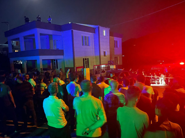 Kahramanmaraş'ta aile katliamı! Anne, baba ve 2 kardeşini öldürüp intihar etti - Resim: 1