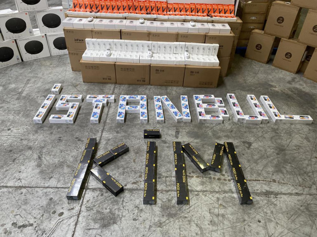 45 milyonluk vurguna Gümrük Muhafaza engeli! Çok sayıda elektronik eşya ele geçirildi - Resim: 1