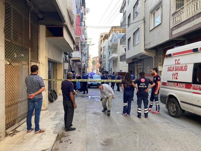 İzmir'de balkondan eve girip katliam yaptı! Damadın nedeni ortaya çıktı - Resim: 1