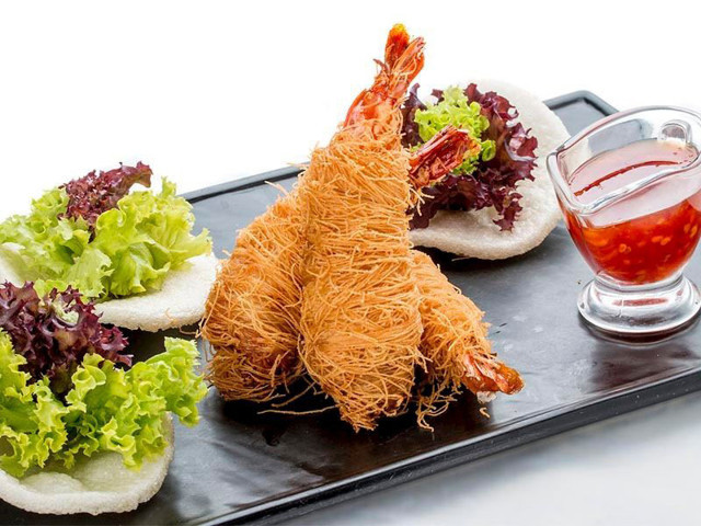 Yiyen herkes tarifini isteyecek: Kadayıflı karides ile sevdiklerinizi şaşırtın! - Resim: 0