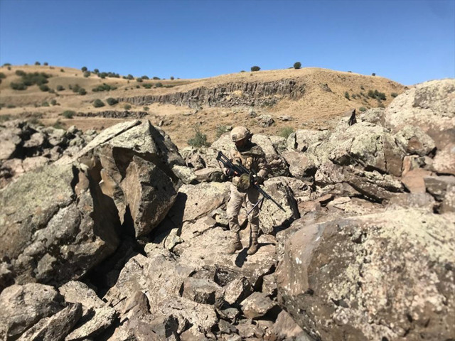 Muş'ta 513 personelin katılımıyla Şehit Üsteğmen İsmail Moray Operasyonu - Resim: 2