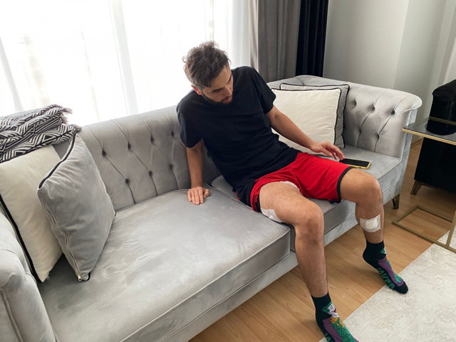 Ümraniye'de motosikletliye dehşeti yaşattı! 'Ekmek yer su içer gibi bıçakladı' - Resim: 1