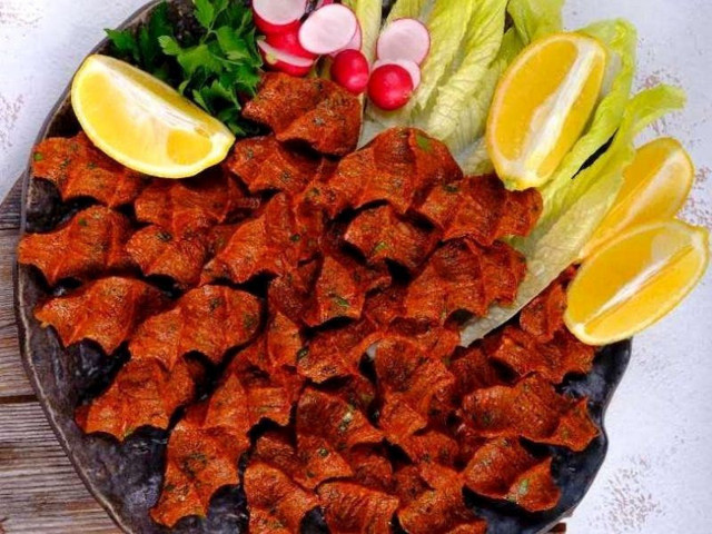 Etsiz çiğ köfte tarifi bu püf noktalarını atlamayın lezzetine doyulmaz! - Resim: 1