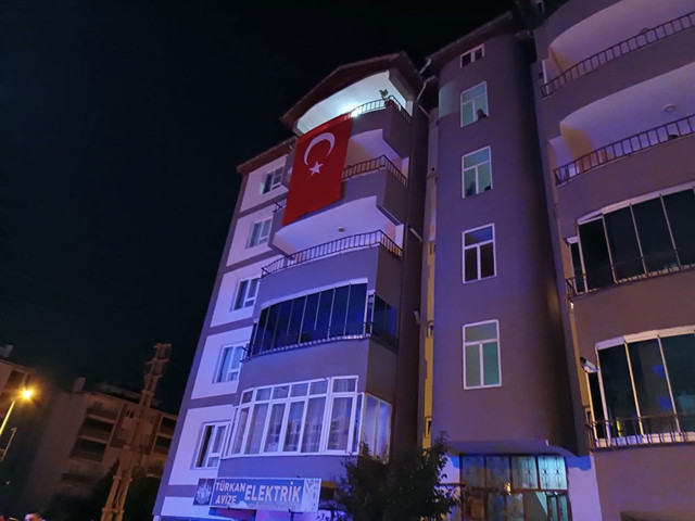 Van'dan acı haber geldi! Çatak'ta çıkan çatışmada bir asker şehit oldu - Resim: 1