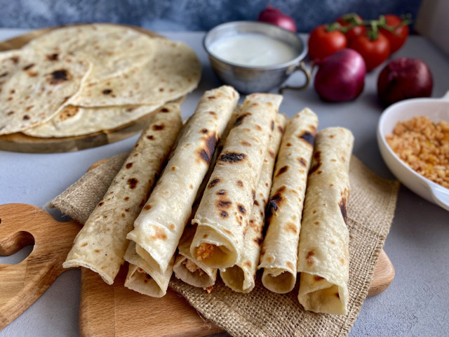 Adana'ya gitmeye gerek yok! patatesli sıkma tarifi parmakları yedirten lezzet! - Resim: 0