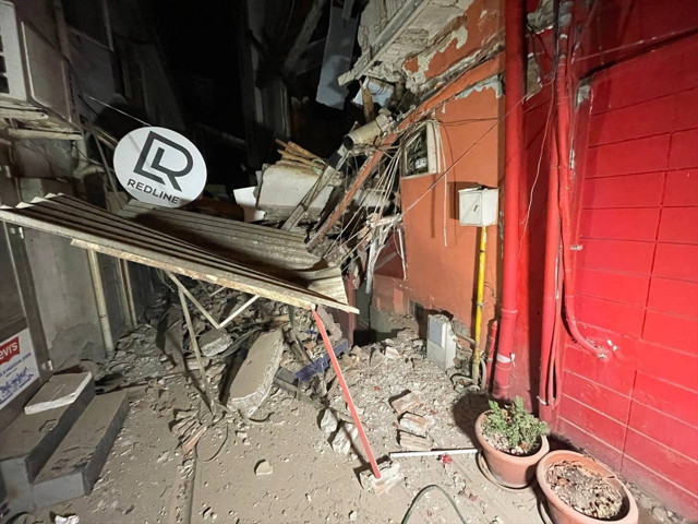 Düzce'de 5.9 büyüklüğünde deprem! Çok sayıda yarılı var Düzce, Bolu ve Sakarya'da okullar tatil edildi - Resim: 3