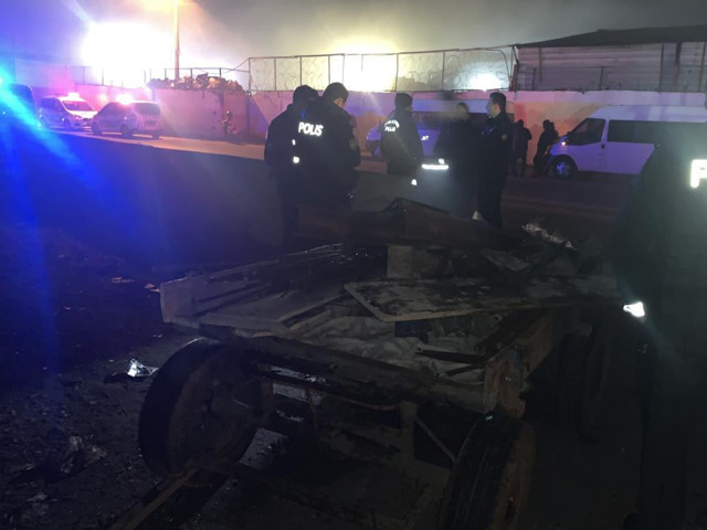 Ata atlayıp olay yerinden kaçtılar! Hırsızlar öyle bir şey çaldı ki polis ekipleri şaştı kaldı - Resim: 3