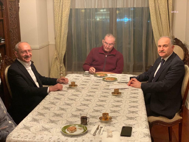 Deniz Baykal'ın oğlu Abdülkadir Selvi'yi Ahmet Hakan'a yalanlattı! Görüşmeyi ve fotoğraf çekilmesini kim istedi? - Resim: 0