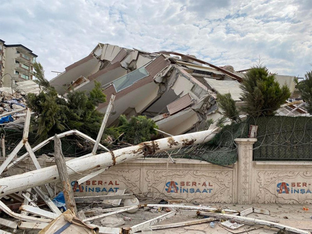 Lütfü Savaş'ın 68 kişinin öldüğü 3 yıllık Güçlü Bahçe sitesinin altın makaslı açılışına katıldığı ortaya çıktı - Resim: 3