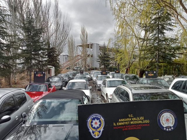 45 ilde "Kontak" operasyonu! Bulgar ve Türklerden oluşan çete çökertildi; 853 şüpheli tespit edildi! - Resim: 2