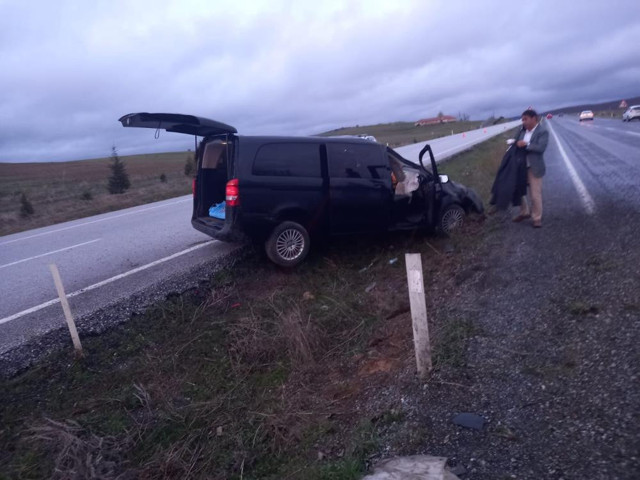 CHP Sivas Milletvekili Yozgat’ta kaza geçirdi - Resim: 1