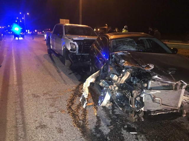 Zincirleme kazada feci ölüm: 78 metre sürüklendi motosiklet bu hale geldi! - Resim: 0