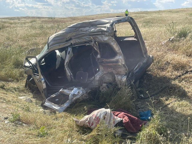 Şanlıurfa'da feci kaza! 6 kişi hayatını kaybetti - Resim: 0