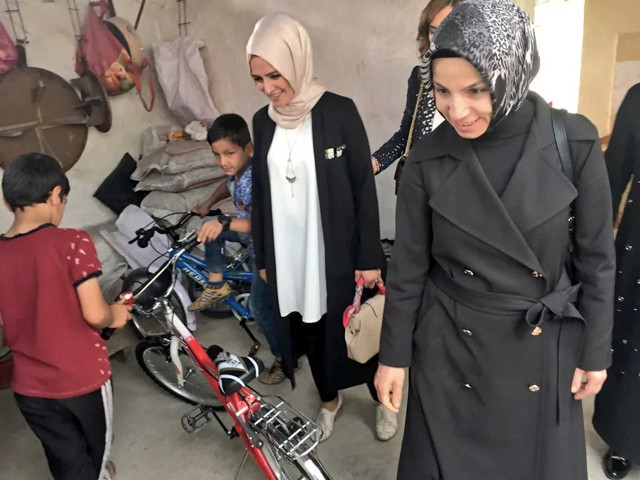 İbrahim Kalın aslen nereli, kaç yaşında? İbrahim Kalın eşi ve çocukları - Resim: 0