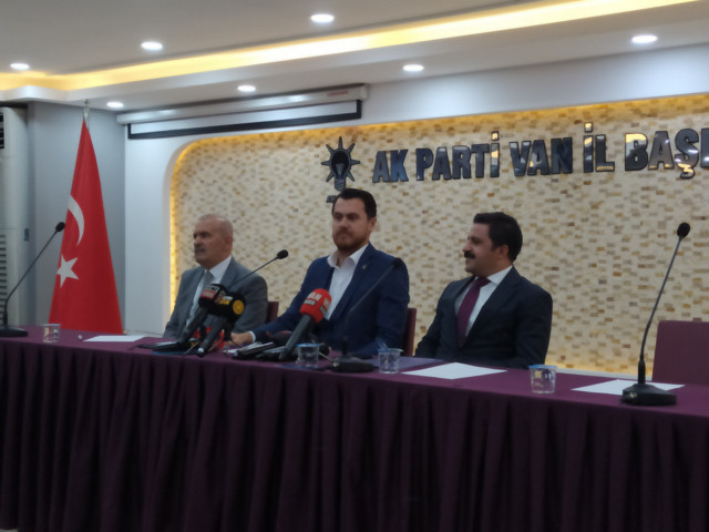 Deva Partisi'nde şok istifa! 'Hayal kırıklığına uğradık' - Resim: 0