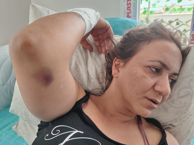 Emlakçı kadın iş yerinde vuruldu, kanlar içinde kaldı: Silah tutukluk yapmasa belki de ölmüştüm - Resim: 0