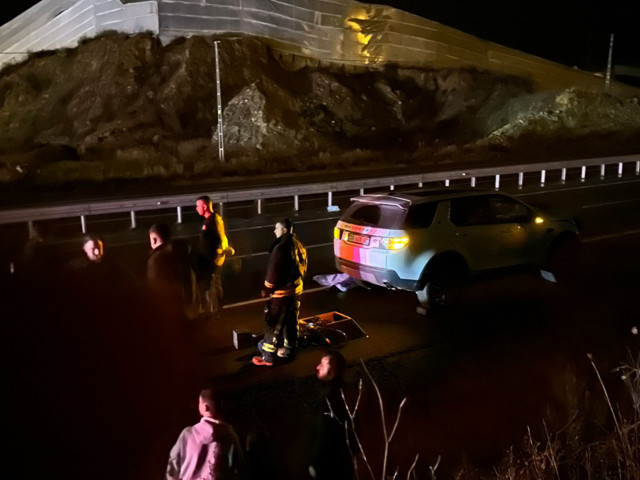 Antalya'da otomobilin çarptığı anne ve 2 yaşındaki oğlu öldü - Resim: 0