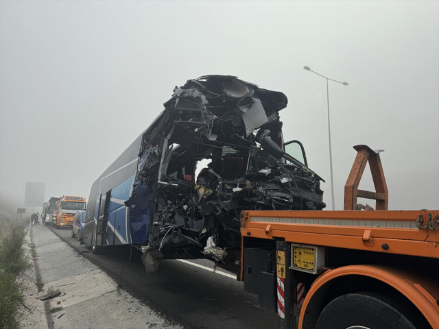Kuzey Marmara Otoyolu'nda 10 kişinin öldüğü kaza! Olay yeri incelemesi tamamlandı - Resim: 0