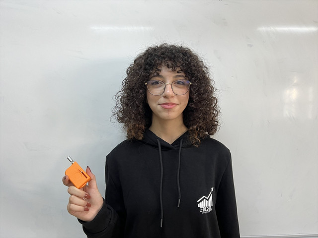 Lise öğrencileri tasarladı: Anahtarlık görünümlü 'deprem kiti' - Resim: 0