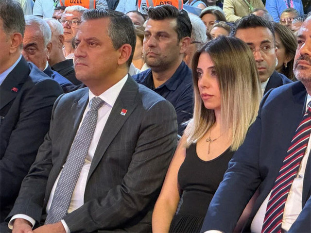 Cumhurbaşkanı Erdoğan'dan Özgür Özel'e özür dile çağrısı - Resim: 0