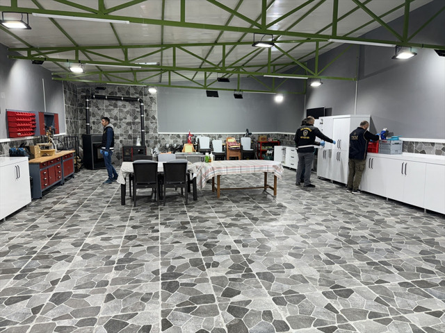 Gurbetçi kadınlara dolandırıcılık ve şantaj şoku! 50 milyon euroluk vurgun yapmışlar - Resim: 1