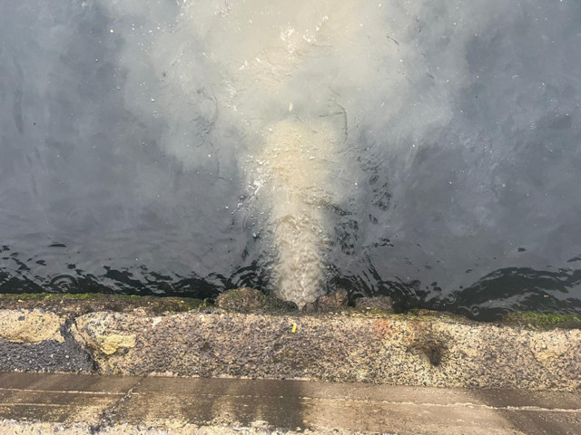 Bakanlık’tan denize kanalizasyon atığı döken İSKİ’ye 1 milyon 337 bin TL ceza - Resim: 0